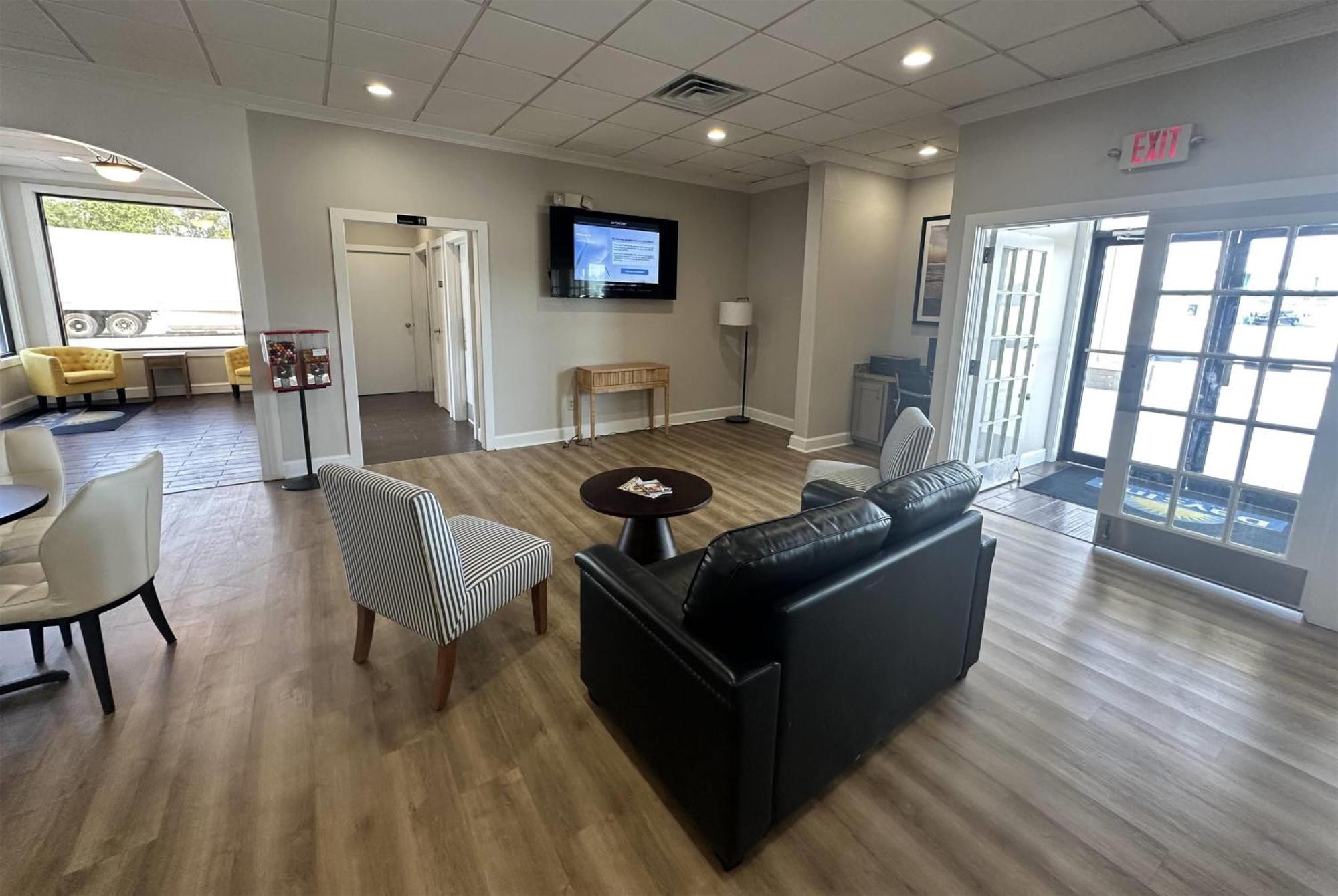 Days Inn By Wyndham Adel I-75 Eksteriør bilde